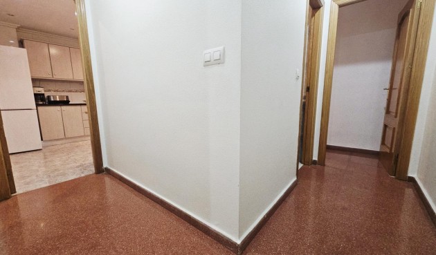 Brukt - Apartment -
Torrevieja - Estacion De Autobuses