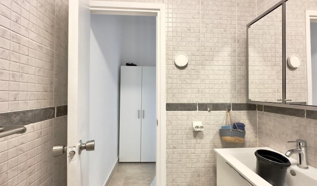 Reventa - Town House -
Torrevieja - La Siesta - El Salado - Torreta