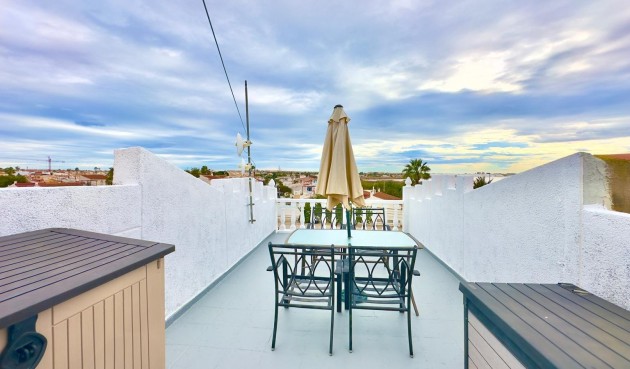 Reventa - Town House -
Torrevieja - La Siesta - El Salado - Torreta