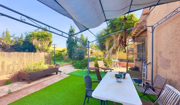 Brukt - Villa -
Torrevieja - Torreblanca