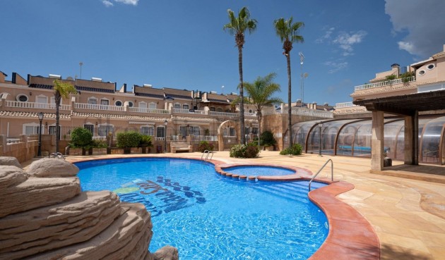 Brukt - Town House -
Orihuela Costa - Los Dolses