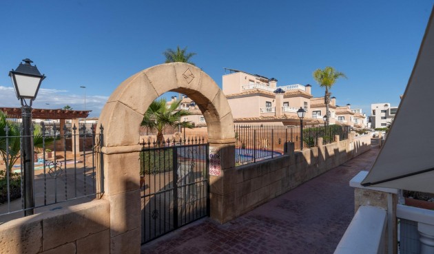 Brukt - Town House -
Orihuela Costa - Los Dolses