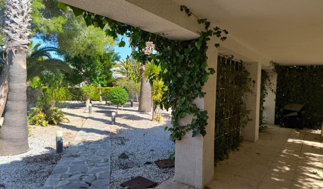 Brukt - Villa -
Torrevieja - La Siesta