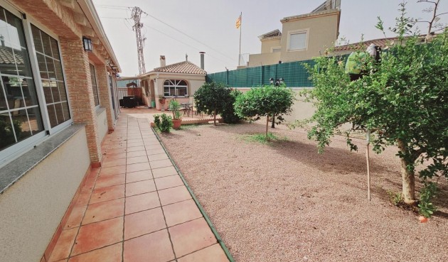 Reventa - Villa -
Torrevieja - La Siesta - El Salado - Torreta