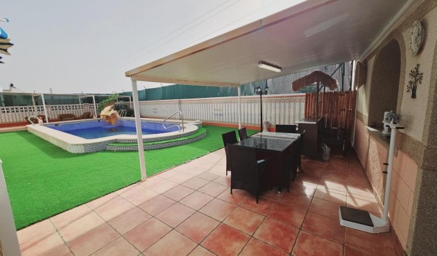 Reventa - Villa -
Torrevieja - La Siesta - El Salado - Torreta
