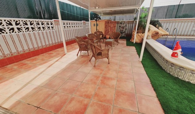 Reventa - Villa -
Torrevieja - La Siesta - El Salado - Torreta