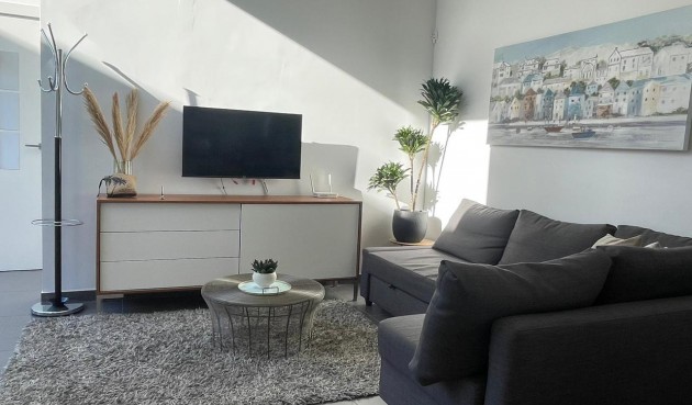 Brukt - Villa -
Villamartin - Costa Blanca