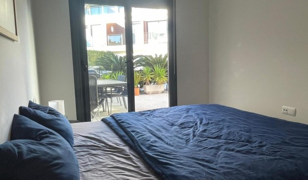 Brukt - Villa -
Villamartin - Costa Blanca