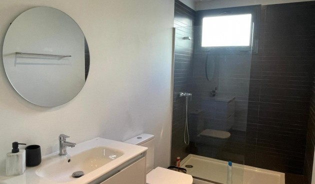 Brukt - Villa -
Villamartin - Costa Blanca