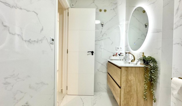 Reventa - Bungalow -
Orihuela Costa - Playa Flamenca Norte