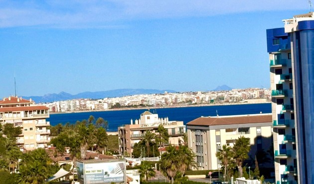 Brukt - Apartment -
Torrevieja - Punta Prima
