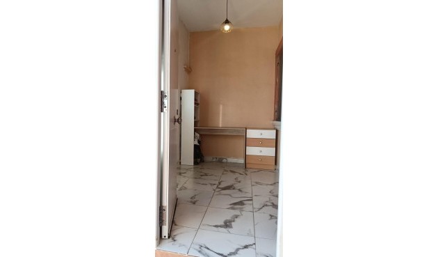 Brukt - Town House -
Torrevieja - Torretas