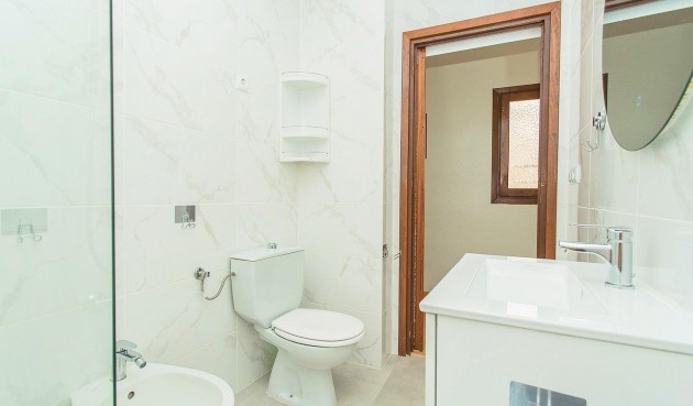 Brukt - Apartment -
Torrevieja - Playa del Cura