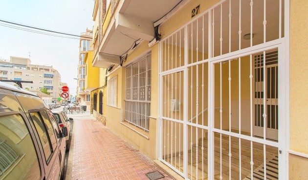 Brukt - Apartment -
Torrevieja - Playa del Cura