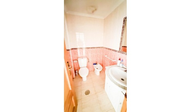 Brukt - Apartment -
Torrevieja - PARQUE DE LAS NACIONES