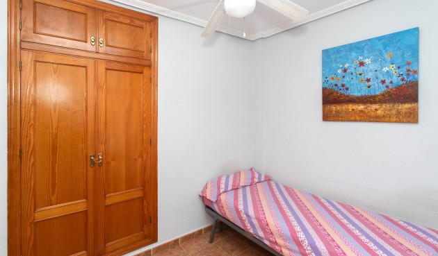 Brukt - Bungalow -
Orihuela Costa - Rocio Del Mar