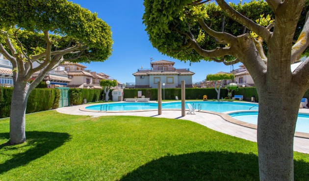 Brukt - Bungalow -
Orihuela Costa - Rocio Del Mar