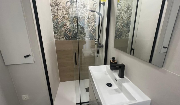 Brukt - Apartment -
Torrevieja - Zona Los Frutales