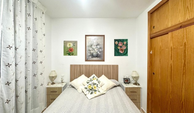 Brukt - Apartment -
Torrevieja - Centro