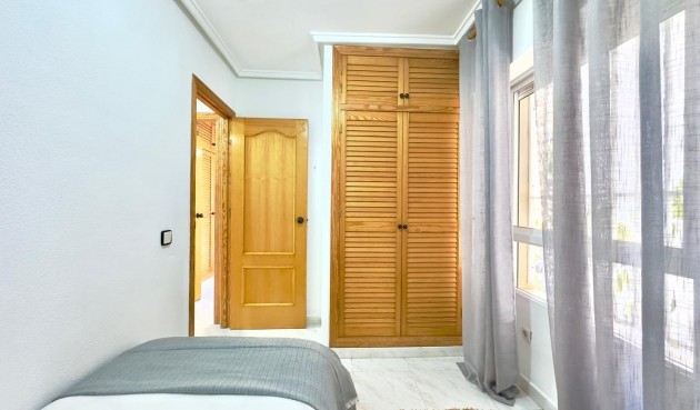 Brukt - Apartment -
Torrevieja - Playa del Cura