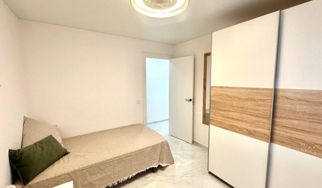 Brukt - Apartment -
Torrevieja - Playa del Cura