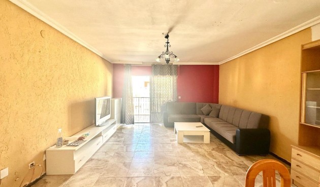 Brukt - Apartment -
Torrevieja - Acequion