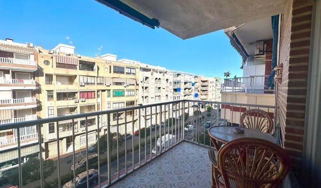 Brukt - Apartment -
Torrevieja - Acequion