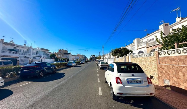 Brukt - Town House -
Torrevieja - Estacion De Autobuses