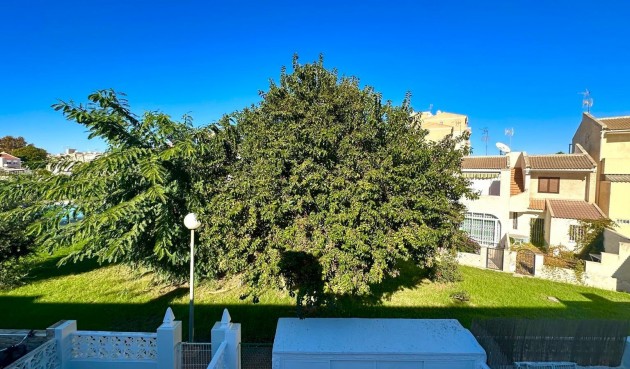 Brukt - Town House -
Torrevieja - Estacion De Autobuses