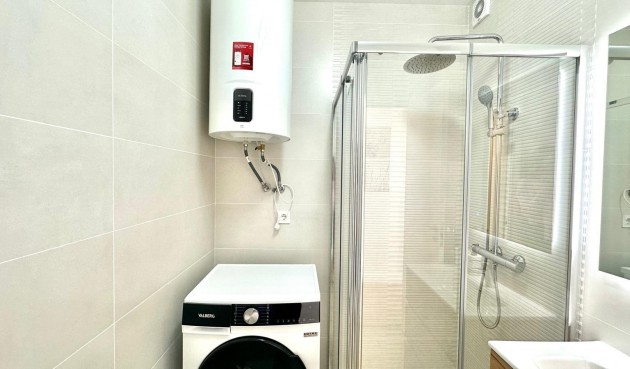 Brukt - Town House -
Torrevieja - Estacion De Autobuses