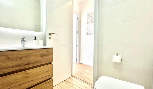 Brukt - Town House -
Torrevieja - Estacion De Autobuses