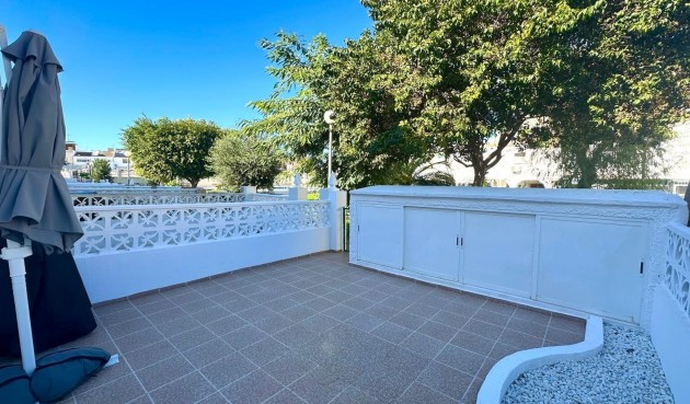 Brukt - Town House -
Torrevieja - Estacion De Autobuses