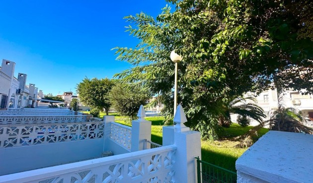 Brukt - Town House -
Torrevieja - Estacion De Autobuses