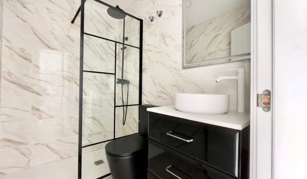 Brukt - Town House -
Torrevieja - La Mata