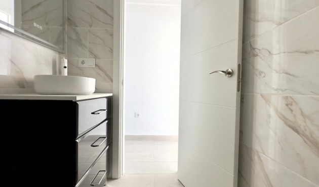 Brukt - Town House -
Torrevieja - La Mata