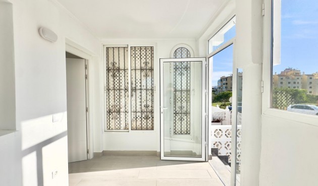 Brukt - Town House -
Torrevieja - La Mata