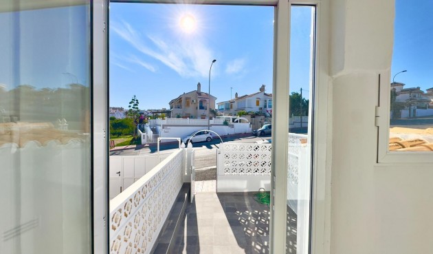 Brukt - Town House -
Torrevieja - La Mata