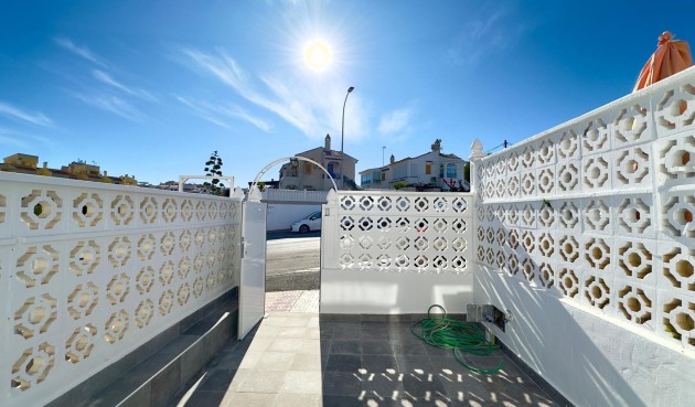 Brukt - Town House -
Torrevieja - La Mata