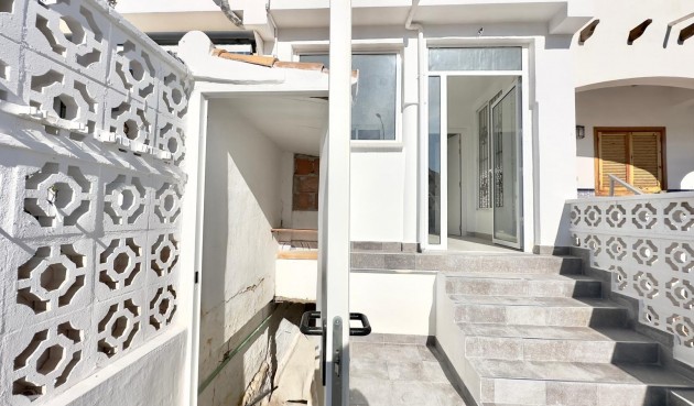 Brukt - Town House -
Torrevieja - La Mata