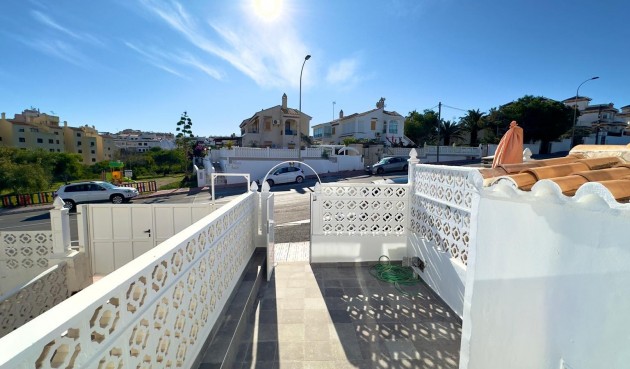 Brukt - Town House -
Torrevieja - La Mata