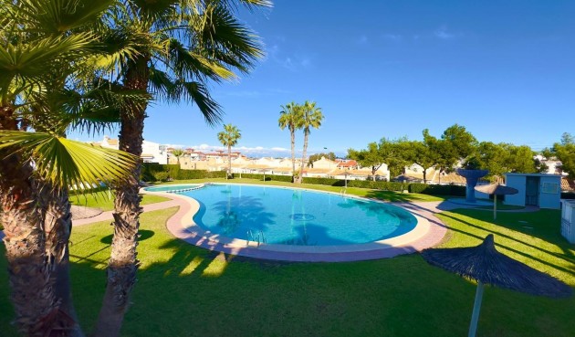 Brukt - Town House -
Torrevieja - La Mata