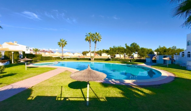 Brukt - Town House -
Torrevieja - La Mata