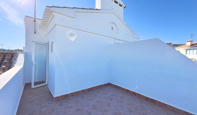 Brukt - Town House -
Torrevieja - La Mata