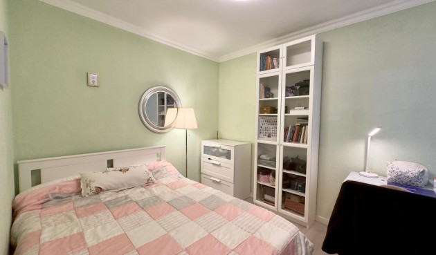 Brukt - Apartment -
Torrevieja - Centro