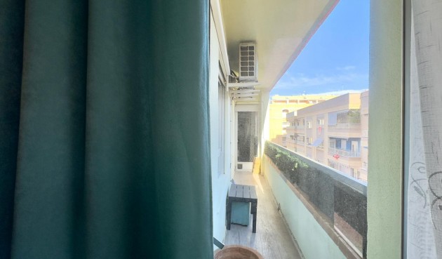 Brukt - Apartment -
Torrevieja - Centro