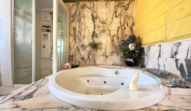 Brukt - Toppleilighet -
Torrevieja - Centro