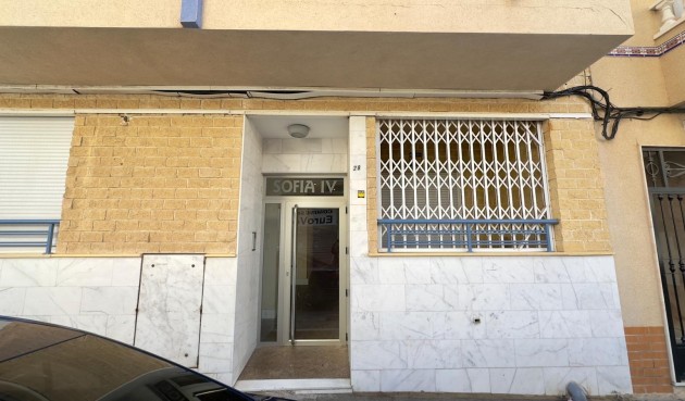 Resale - Apartment -
Torrevieja