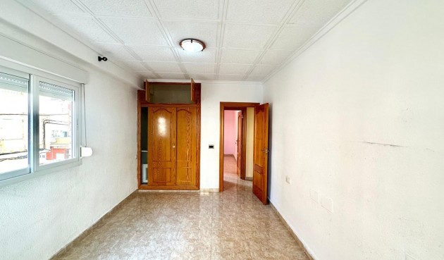 Resale - Apartment -
Torrevieja - Estacion De Autobuses