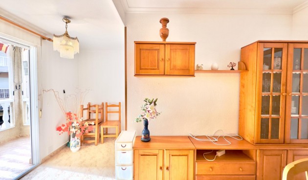 Brukt - Apartment -
Torrevieja - Centro