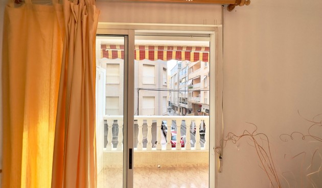 Brukt - Apartment -
Torrevieja - Centro